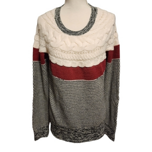 Knit pullover sweater‎